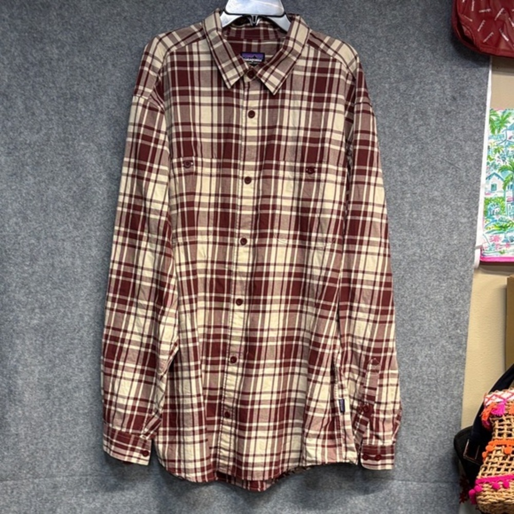 Patagonia® Worn Wear
 Long-Sleeved Pima organic Monad: Sequoia Red Cotton Shirt